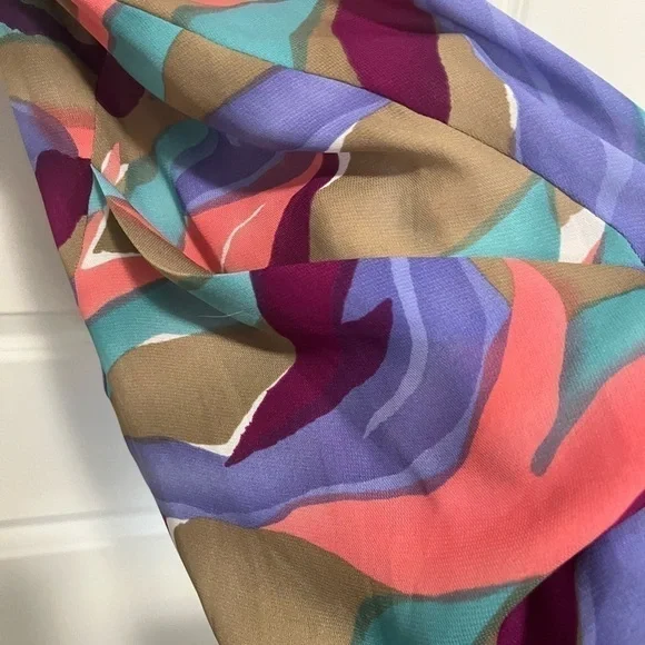 Multicolor Abstract Tunic - Picture 7 of 12